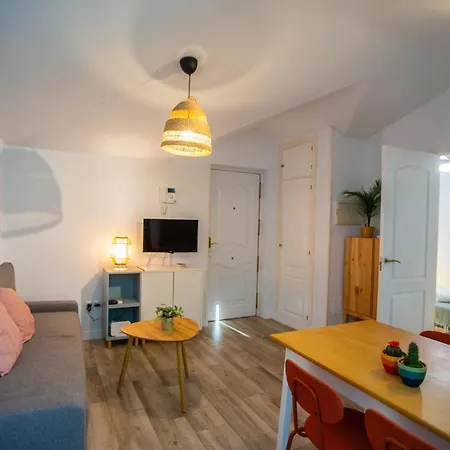 Апартаменти Benalhome - Tu Hogar Con Terraza Y Ducha Exterior *